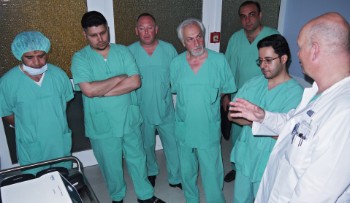 Ärzte aus dem Iran und Saudi-Arabien interessierten sich 2012 für die minimal-invasive Lasertherapie bei Hämorrhoiden.